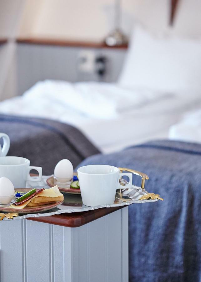 Bergabo Hotell & Konferens Rönnäng Buitenkant foto